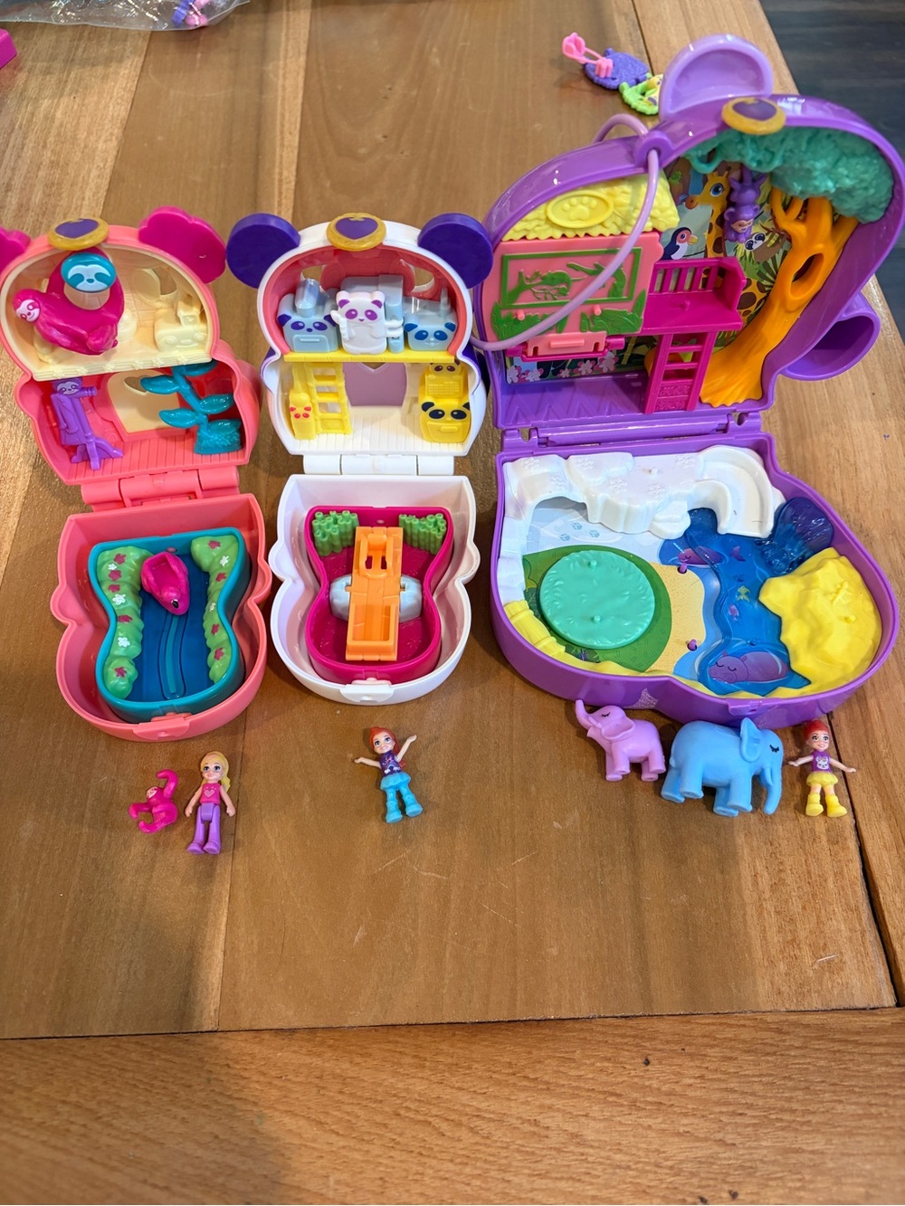 Polly Pocket  Compact Playset Trio - Purple, Pink, White